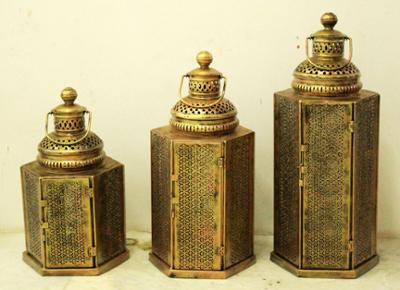 IRON 6 CORNER LANTERN SET OF 3